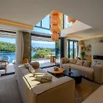 Luxury Seafront Prestige Brac With Pool & Private Sea Deck * Selca (Brac)