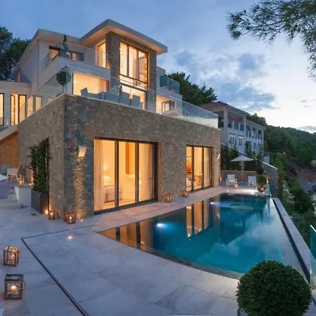 Luxury Seafront Prestige Brac With Private Pool, Sauna And Gym And Private Sea Deck At The On Brac Island Villa *