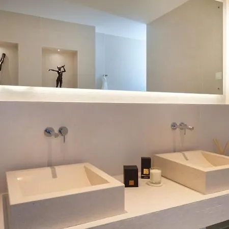 Luxury Seafront Prestige Brac With Private Pool, Sauna And Gym And Private Sea Deck At The On Brac Island