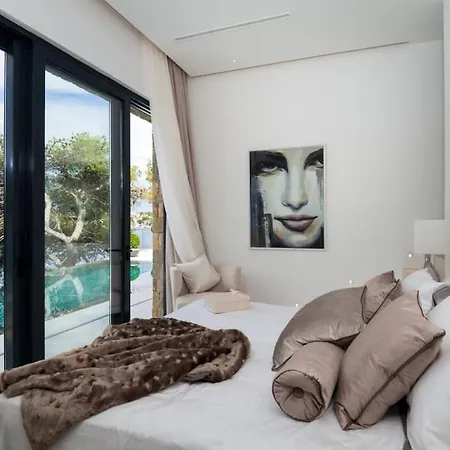 Luxury Seafront Prestige Brac With Private Pool, Sauna And Gym And Private Sea Deck At The On Brac Island Selca (Brac)