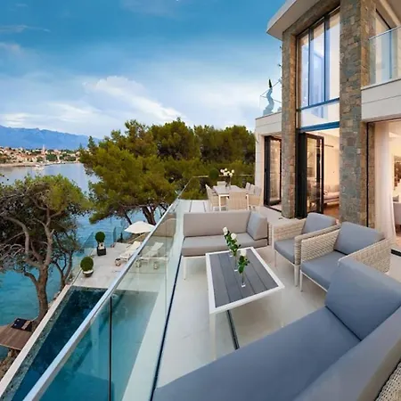 Villa Luxury Seafront Prestige Brac With Private Pool, Sauna And Gym And Private Sea Deck At The On Brac Island Selca (Brac)