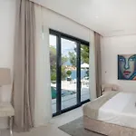 Luxury Seafront Prestige Brac With Pool & Private Sea Deck Selca (Brac)