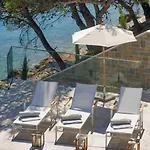 Villa Luxury Seafront Prestige Brac With Pool & Private Sea Deck Selca (Brac)